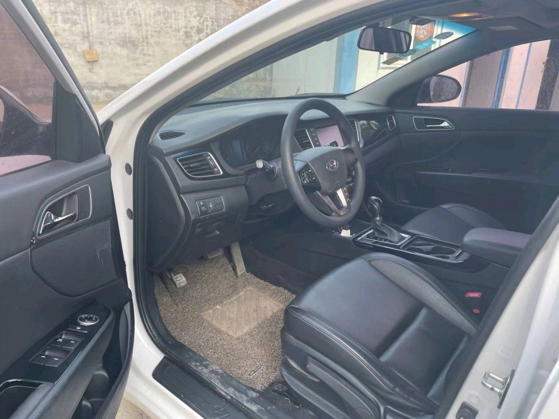 济宁17年现代名图6