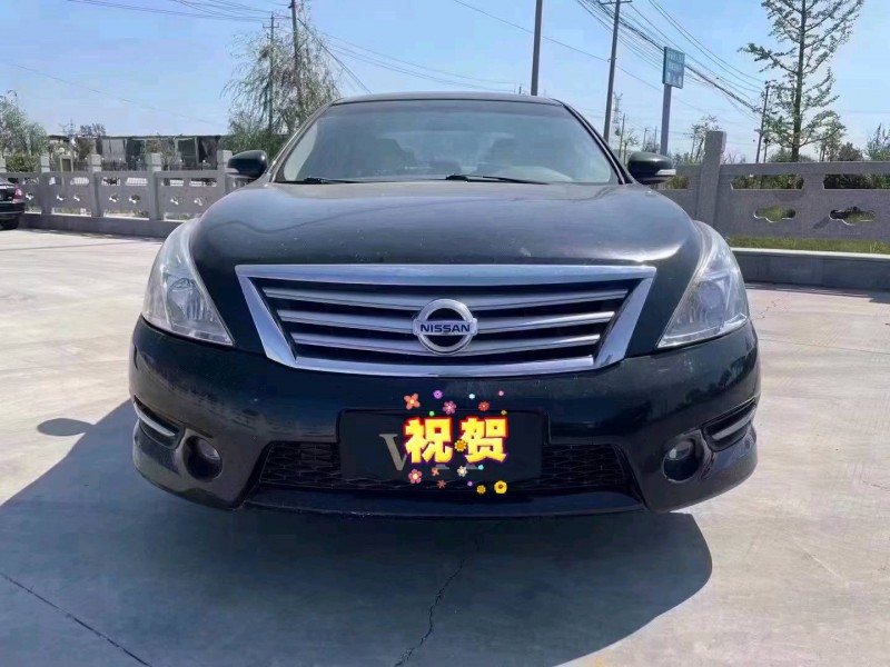 济南12年日产天籁1