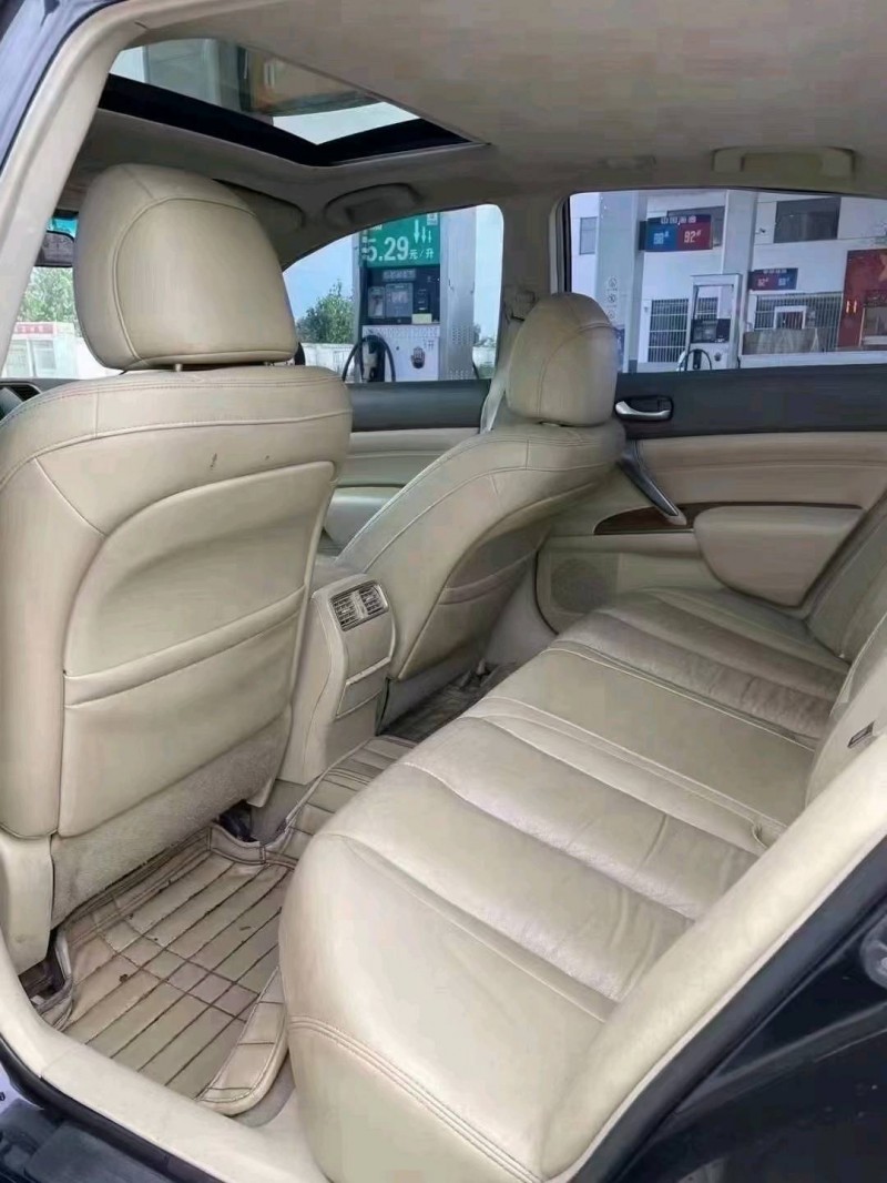 济南12年日产天籁9