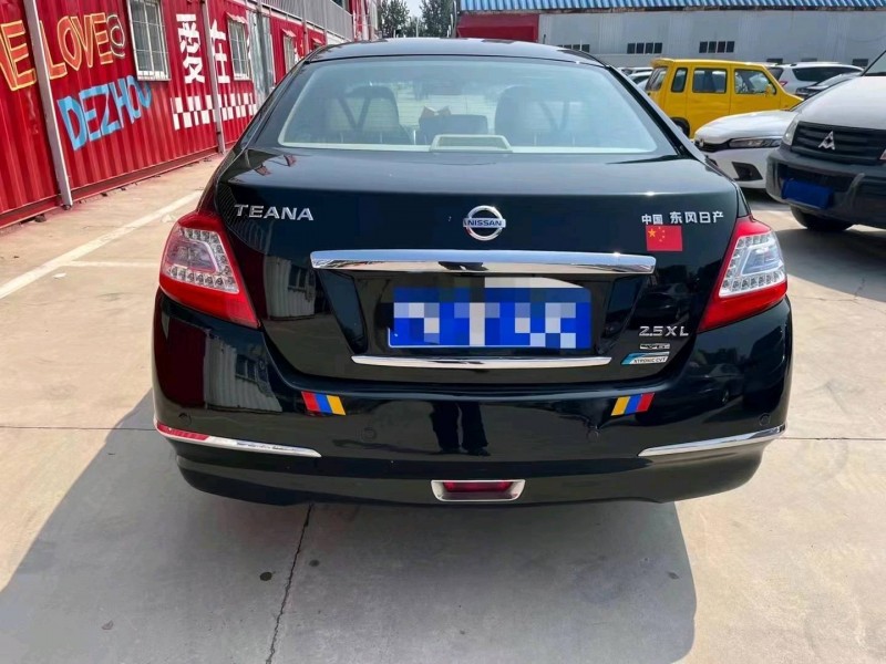 济南12年日产天籁7