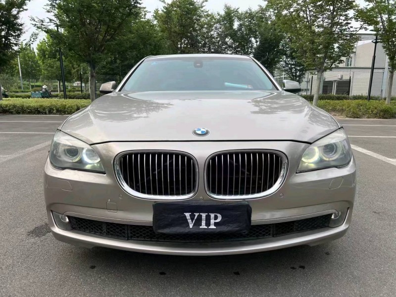 济宁12年宝马7系1