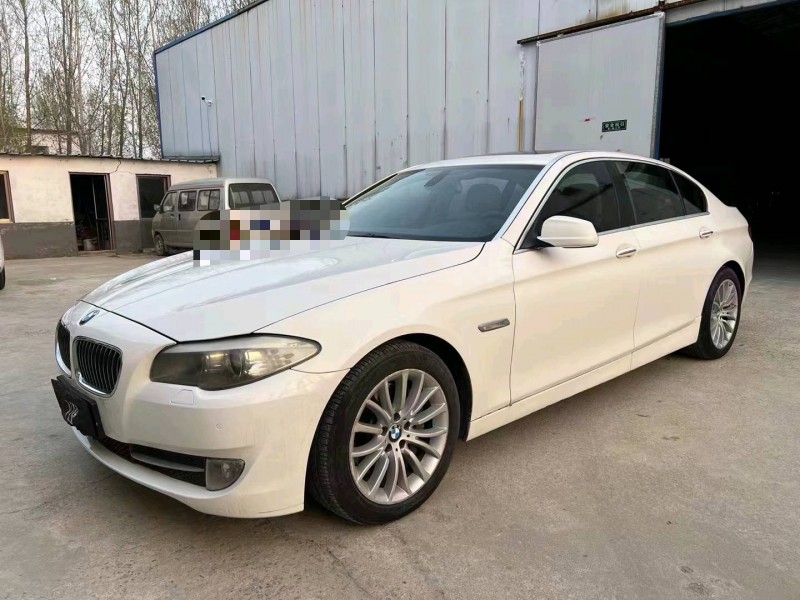 济宁12年宝马5系3