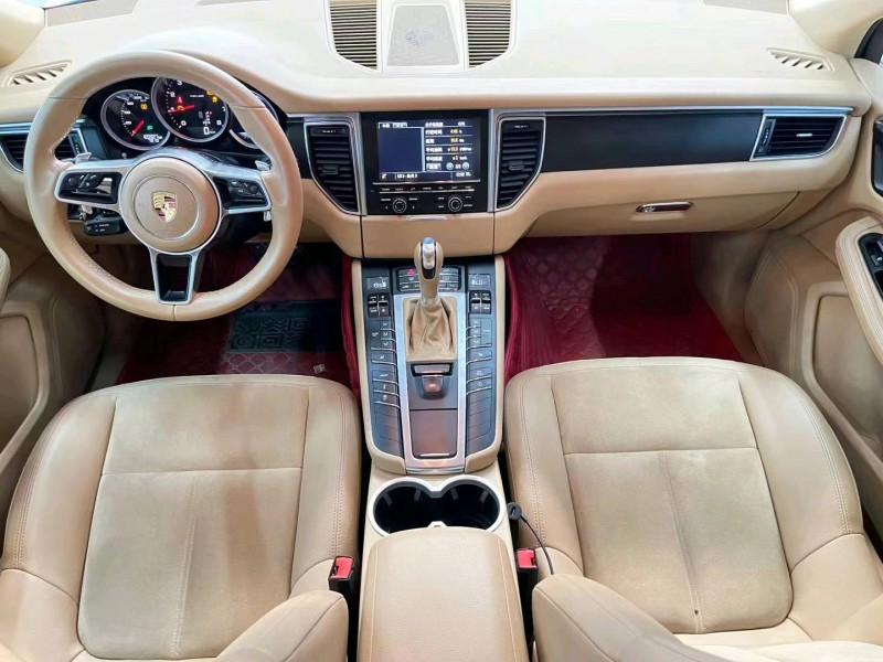 濟寧15年保時捷Macan2