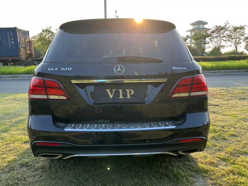 泰州18年奔驰GLE8