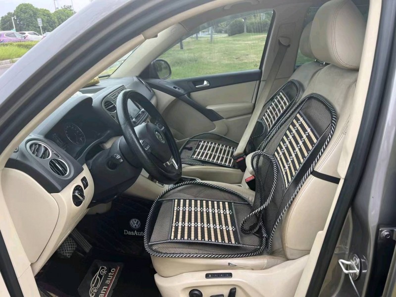 泰州10年大众途观4