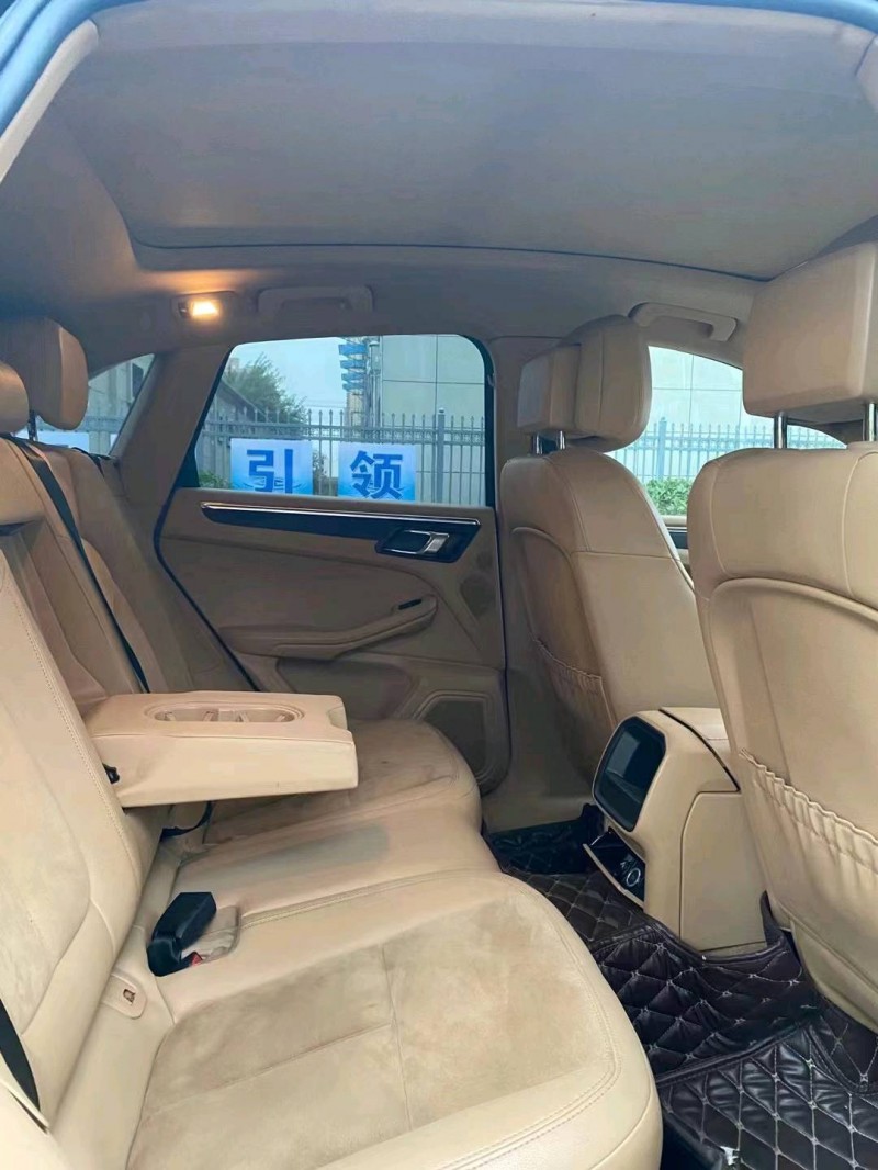鹽城15年保時捷Macan9
