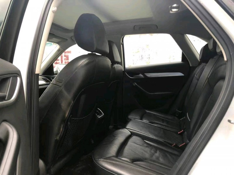 济宁15年奥迪Q36