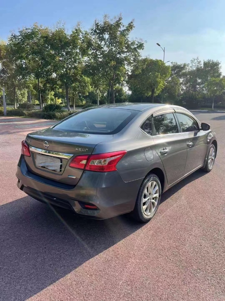 徐州18年日产轩逸4