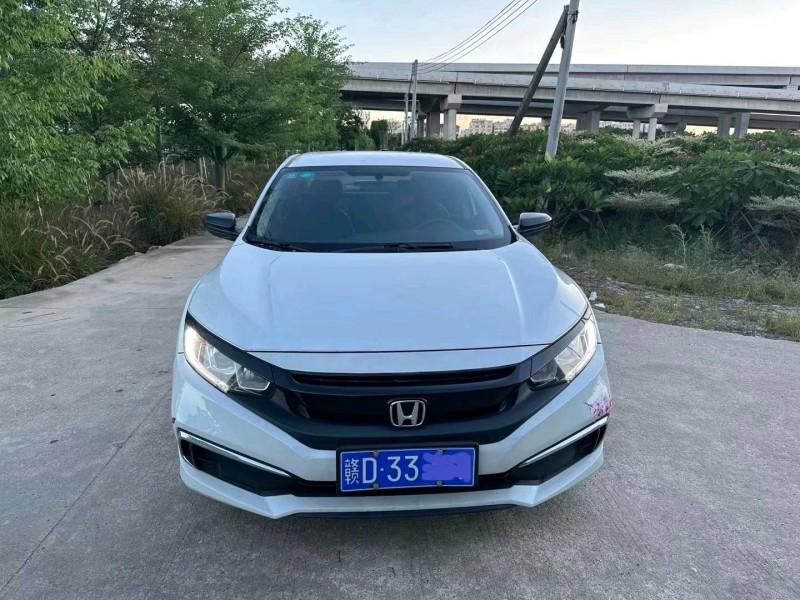 宜春19年本田思域1