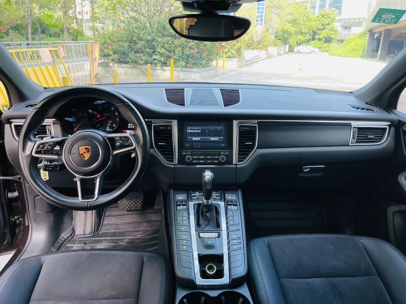 深圳17年保時捷Macan3