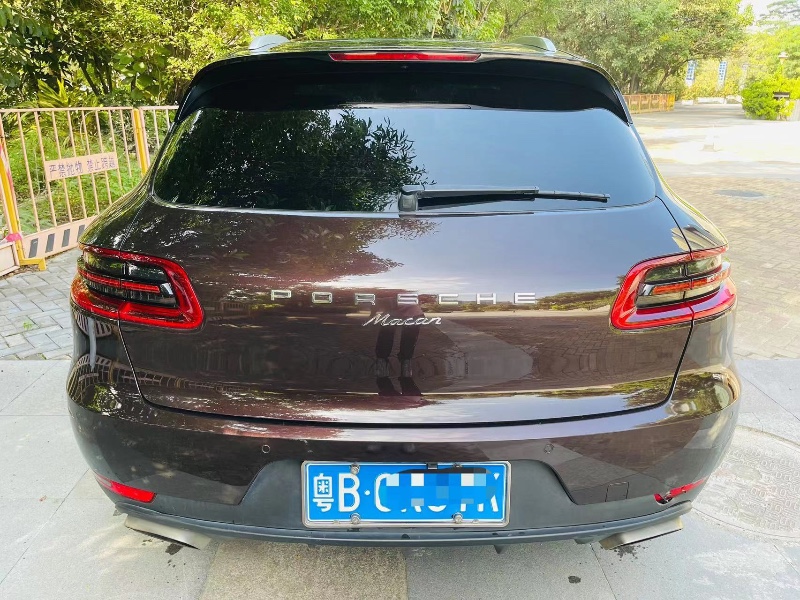 深圳17年保時捷Macan1