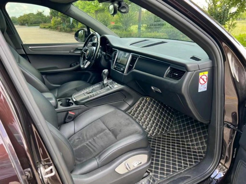 盐城17年保时捷Macan9