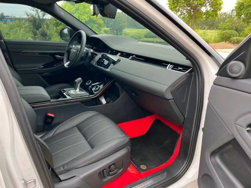 盐城21年路虎极光1