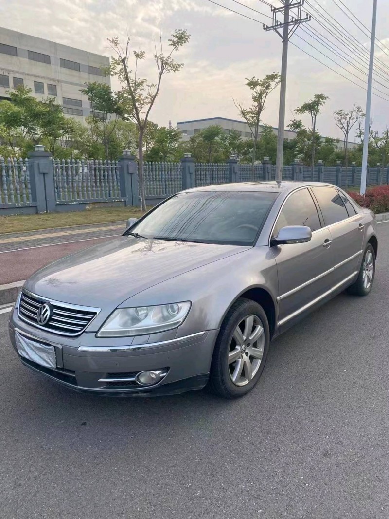 宜昌10年大眾輝騰2