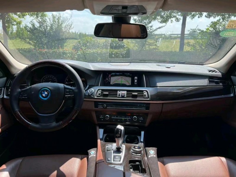 盐城16年宝马5系8