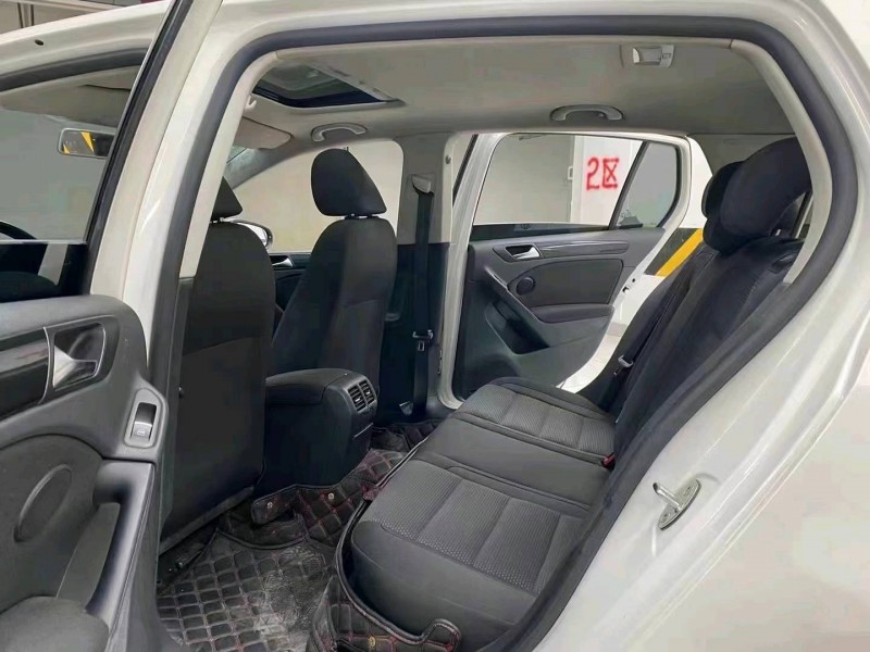 成都13年大众高尔夫5