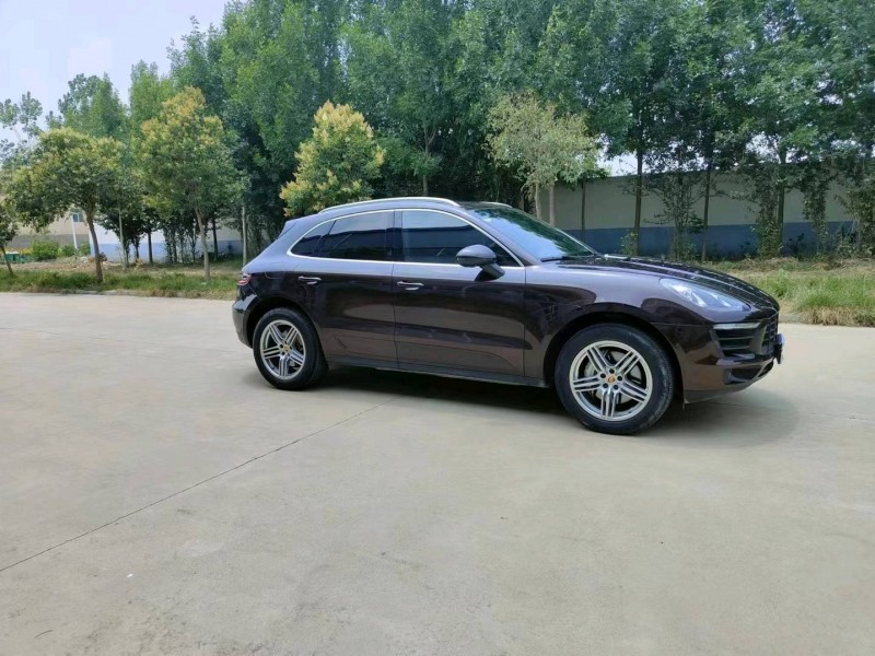 北京15年保时捷Macan3