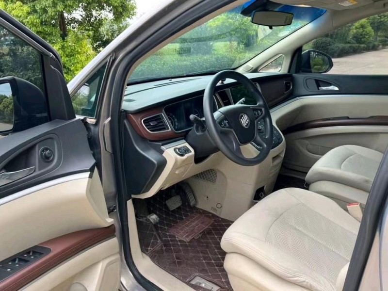 盐城18年别克GL88