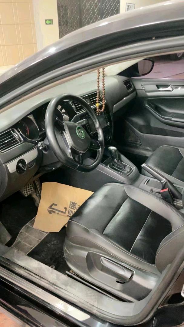 北京16年大众速腾6