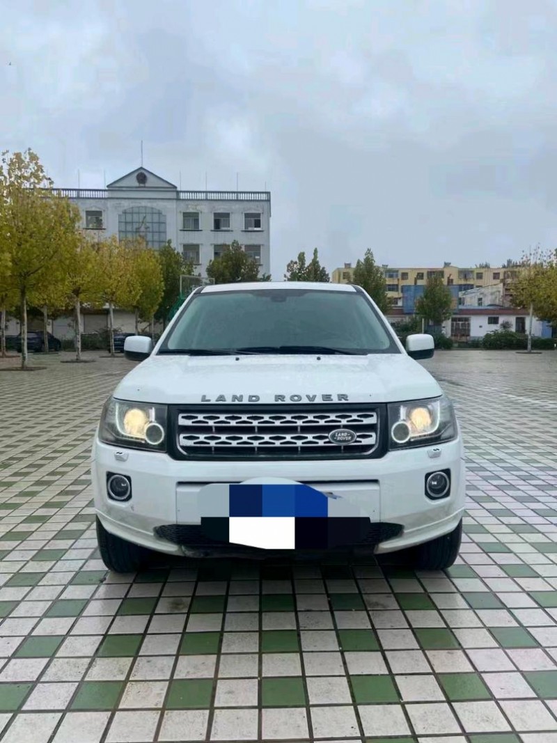 北京13年路虎神行者8