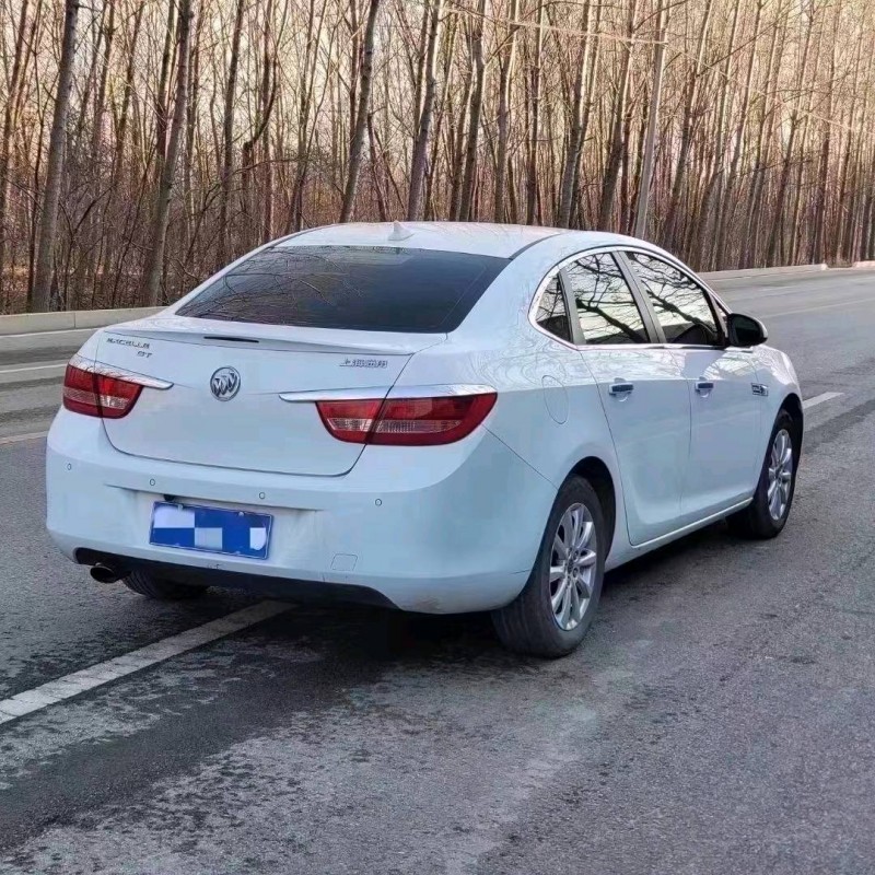 北京15年别克英朗GT7