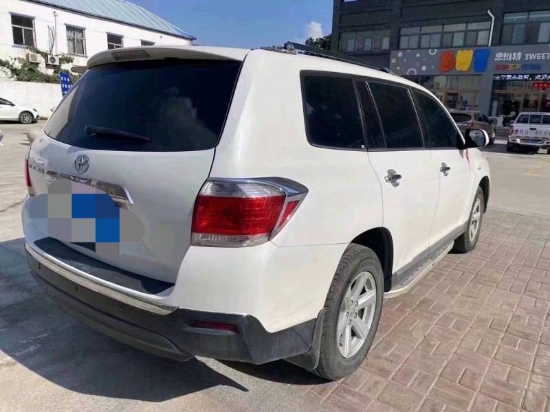 北京13年丰田汉兰达6