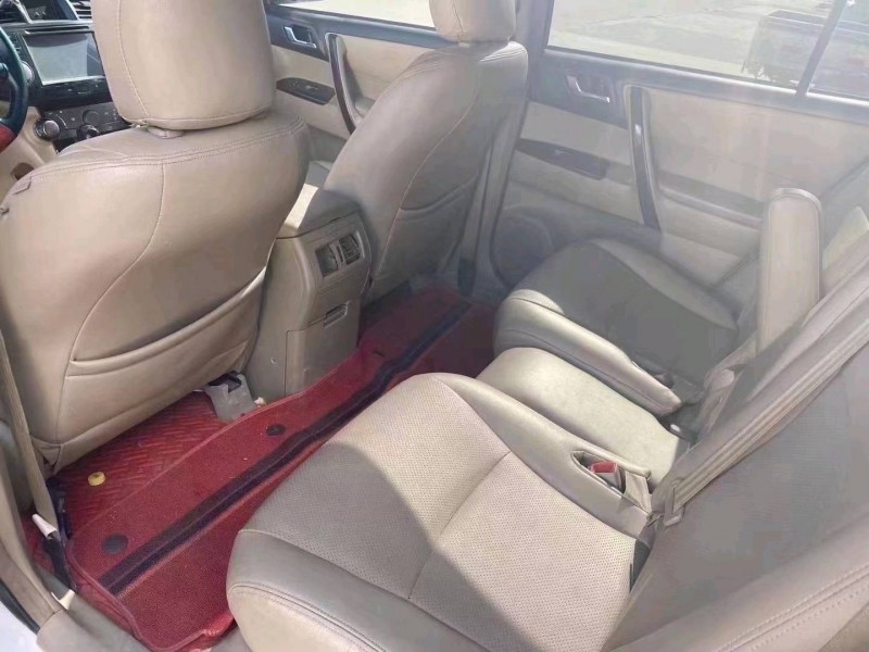 北京13年丰田汉兰达2