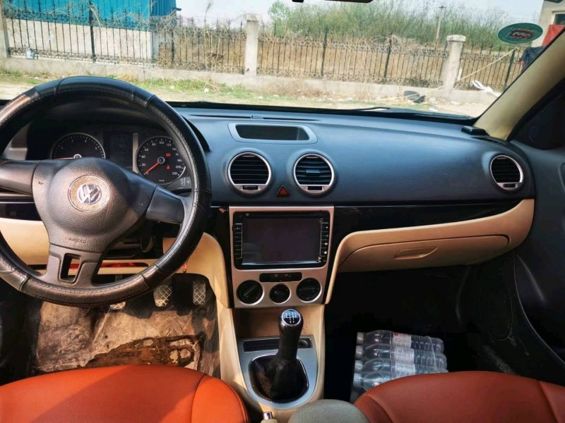 保定13年大众朗逸5