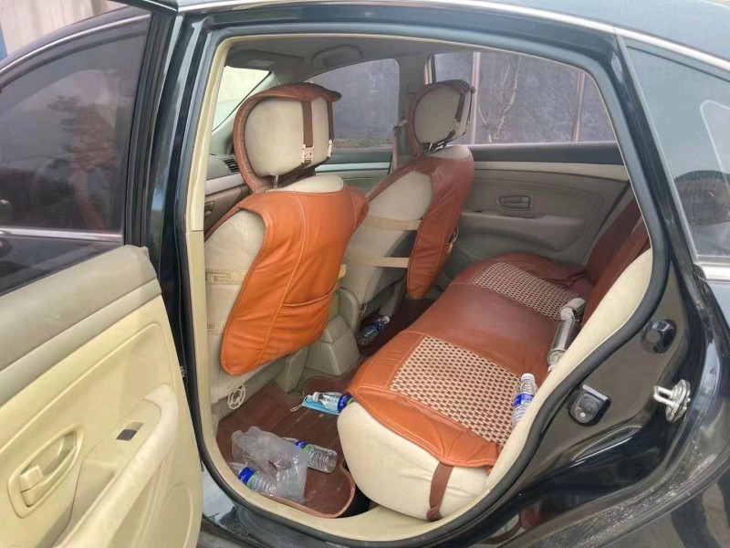 济南15年日产轩逸8