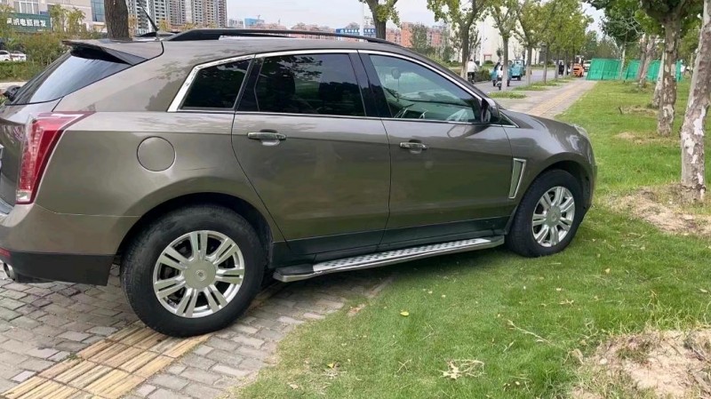 泰州15年凯迪拉克SRX3