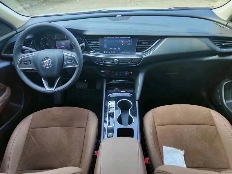 北京22年别克君威5