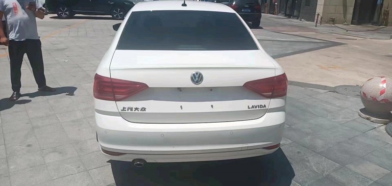 北京18年大众朗逸1