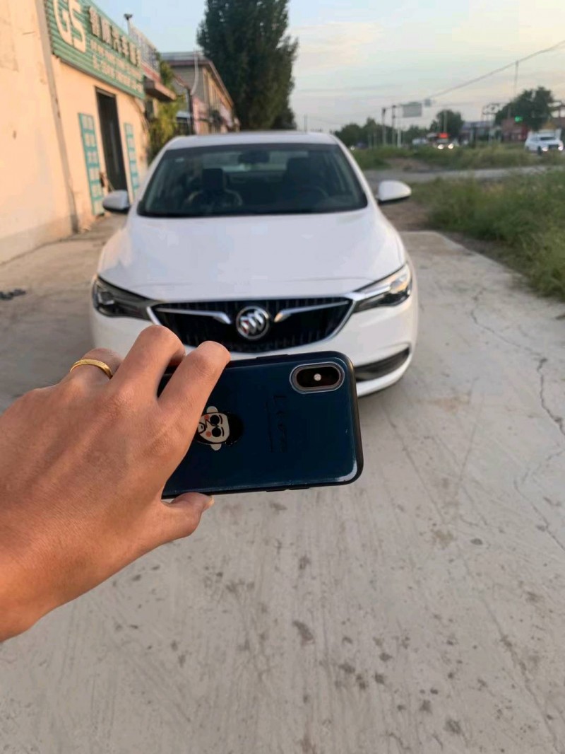 北京22年别克英朗2