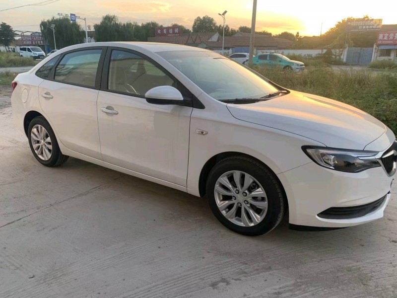 北京22年别克英朗3