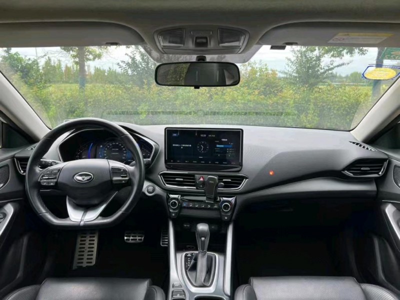 盐城20年现代菲斯塔8