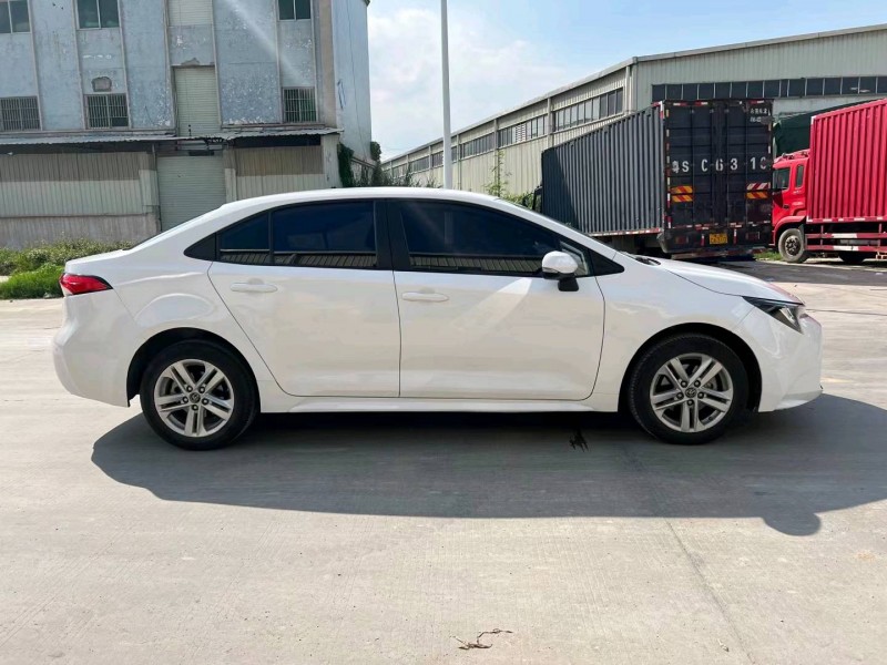 东莞20年丰田雷凌7