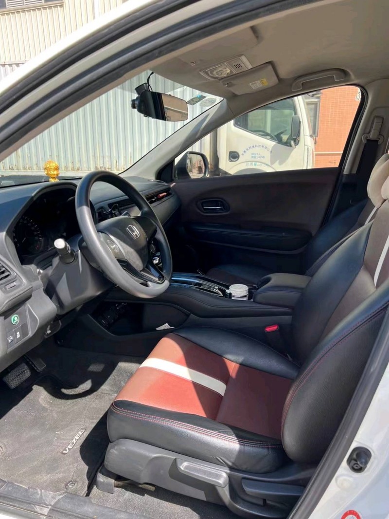 东莞18年本田缤智4