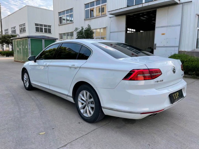 徐州17年大众迈腾8