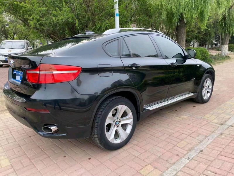 青岛09年宝马X62