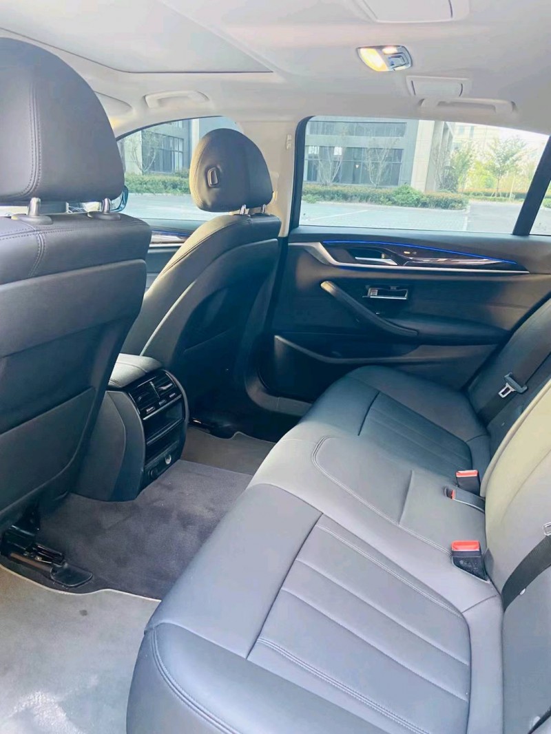 徐州19年宝马5系4