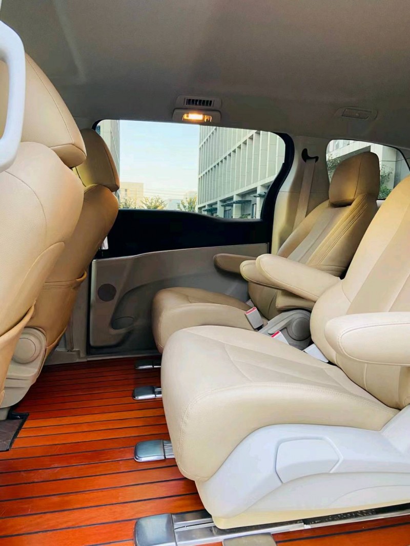 徐州21年别克GL84