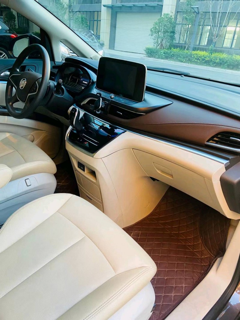 徐州21年别克GL85