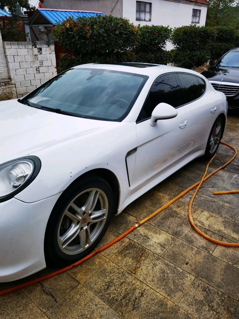 徐州10年保时捷帕拉梅拉3