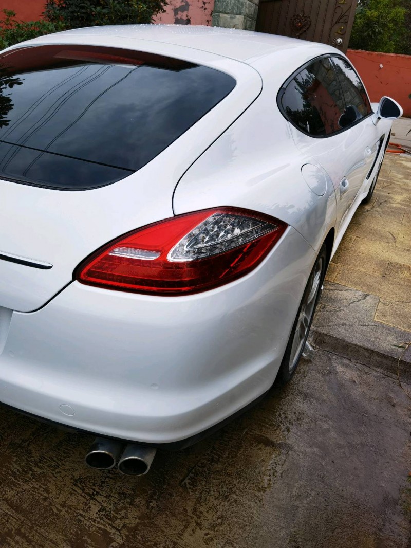 徐州10年保时捷帕拉梅拉6