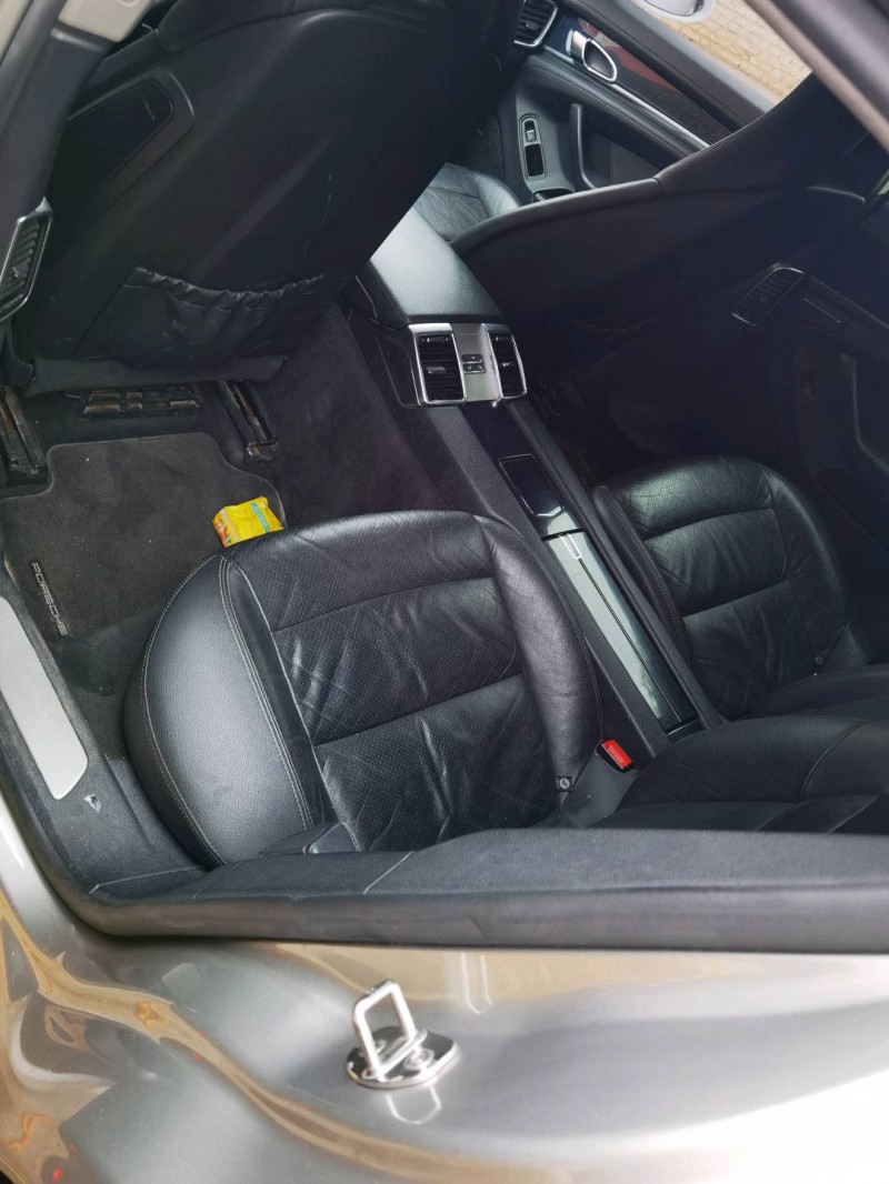 徐州10年保时捷帕拉梅拉8