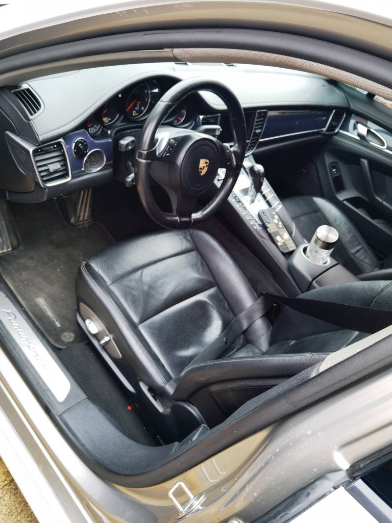 徐州10年保时捷帕拉梅拉7