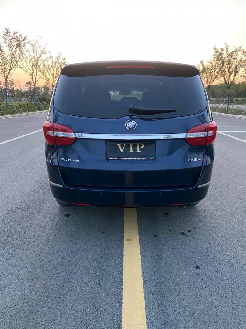 徐州17年别克GL89