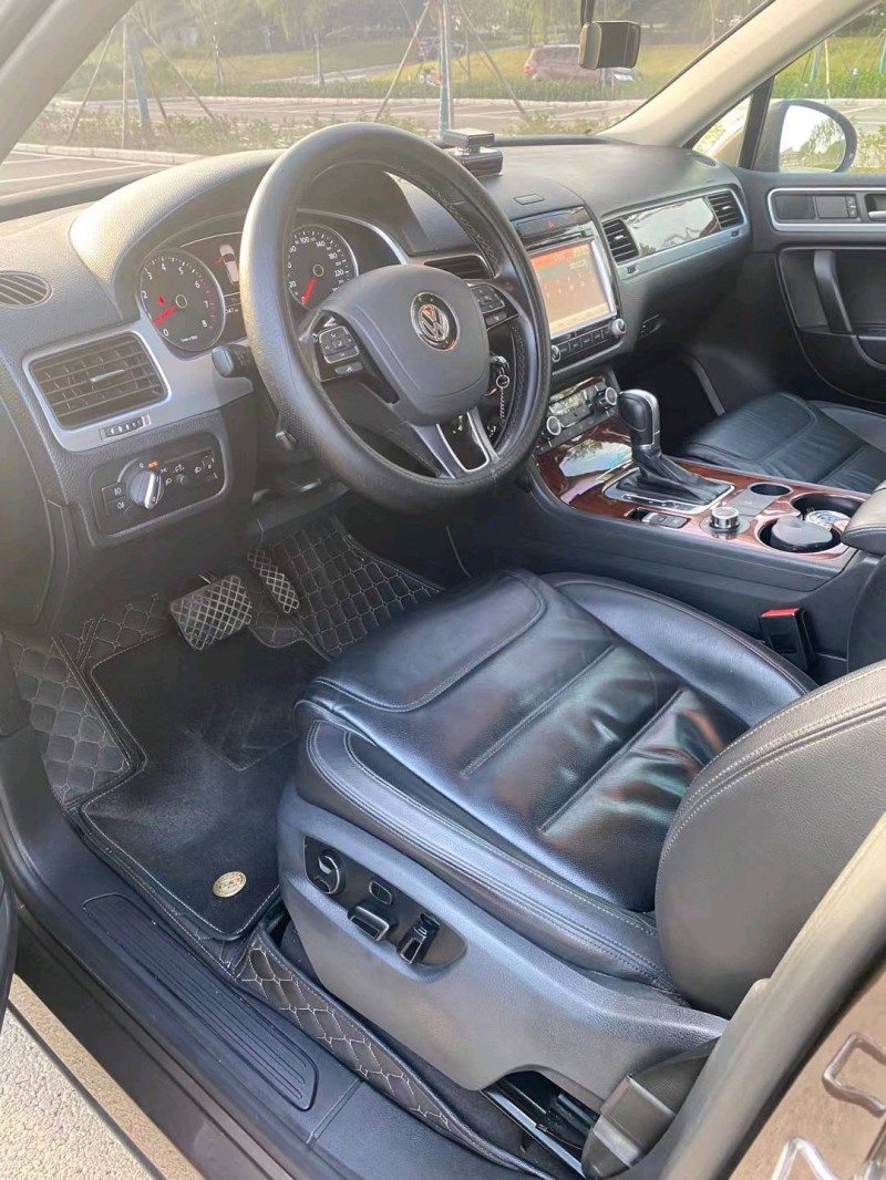 徐州14年大众途锐4