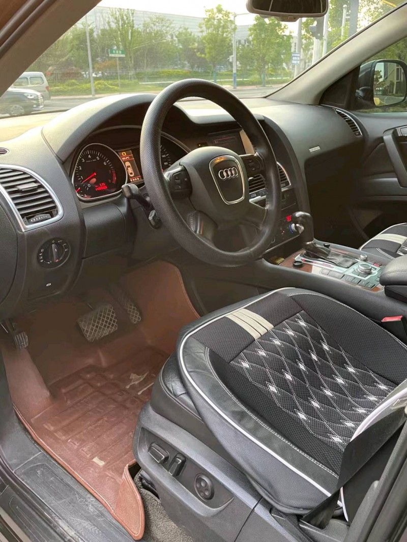 徐州11年奥迪Q76