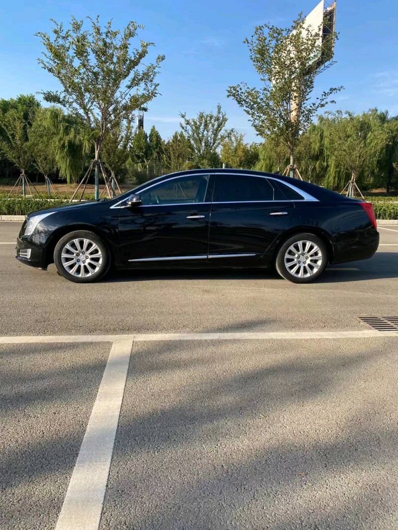 徐州16年凯迪拉克XTS3